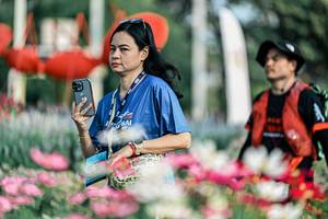 BIB: 
                            <button type="button" onclick="openModal(25935262)" class="btn btn-primary btn-sm float-right btn-popup" data-toggle="modal" data-target=".modal-high-quality">
                        <i class="fas fa-shopping-cart"></i> Add to Cart
                    </button>
                                            <button type="button" onclick="isThisMe(25935262, true)" class="btn btn-success btn-sm float-right btn-popup btn-isme hidden" data-toggle="tooltip" data-placement="bottom" title="นี่คือรูปของคุณใช่ไหม คลิกที่นี่เพื่อเอาเข้าอัลบั้ม">
                        <i class="fas fa-plus"></i> Add to album
                    </button>
                    <button type="button" onclick="isThisMe(25935262, false)" class="btn btn-warning btn-sm float-right btn-popup btn-isnotme hidden">
                        <i class="fas fa-ban"></i> Remove from album
                    </button>